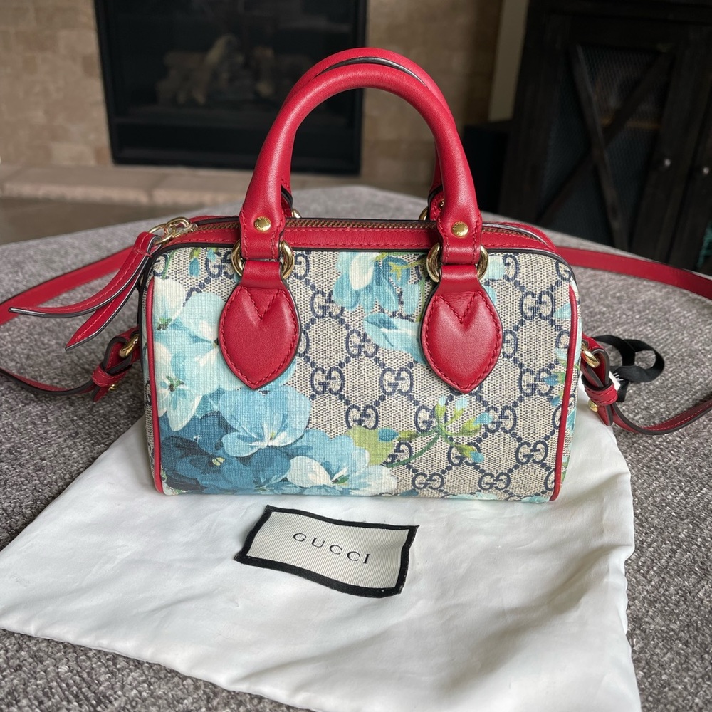 Gucci Mini Blooms GG Supreme Top Handle Crossbody
